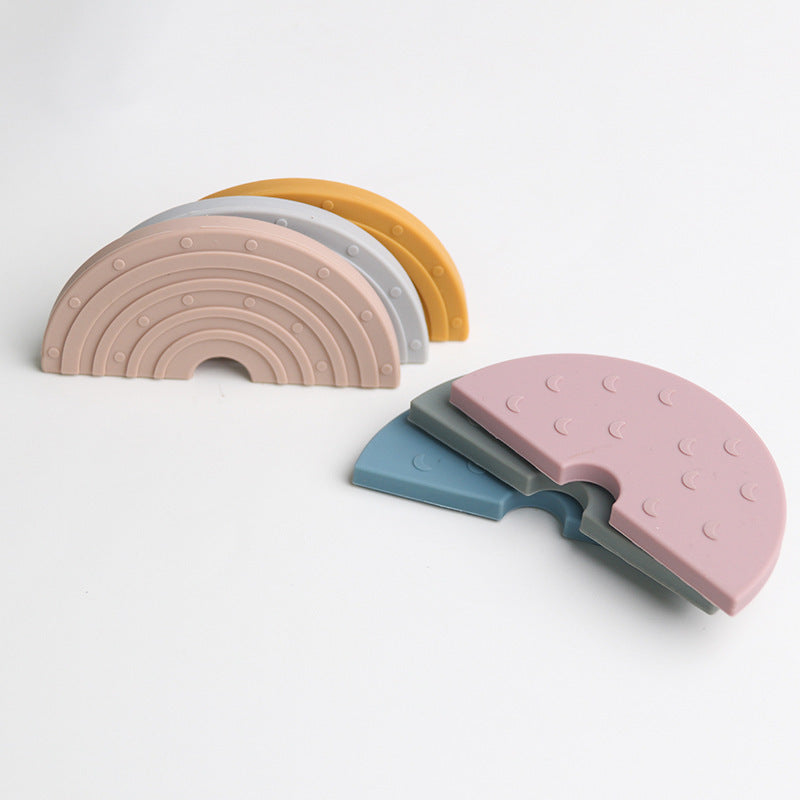 Anneau de dentition arc-en-ciel en silicone pour bébé