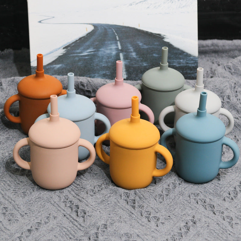 Dresseur de tasse pour tout-petits